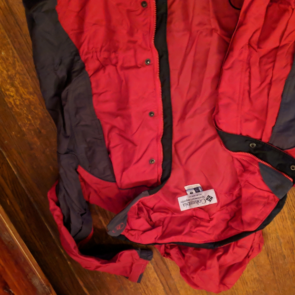 Women's coat - Picture 2 of 4